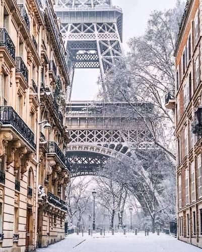 Why Visit Paris in Winter?