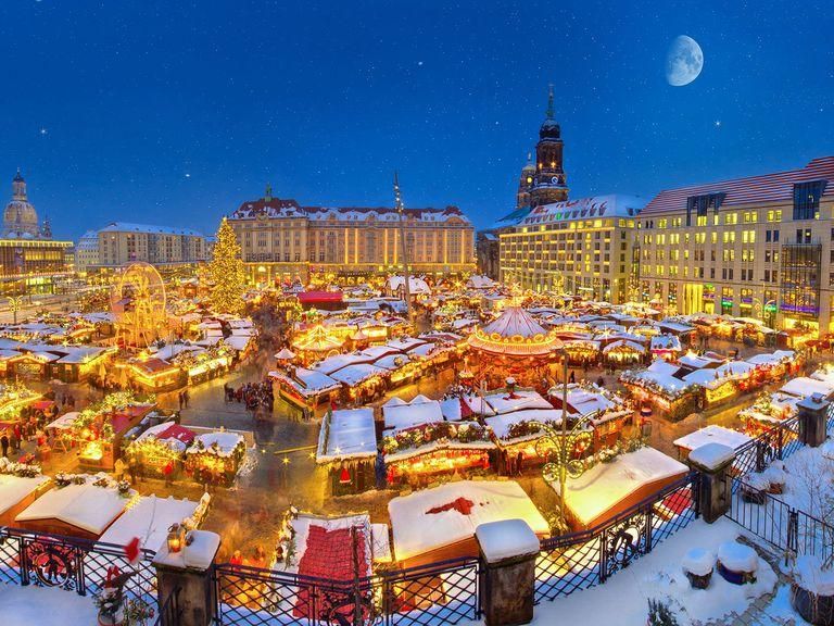 Travel Tips: Visas, Weather & Planning